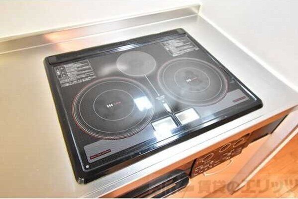 CASSIA江坂の物件内観写真